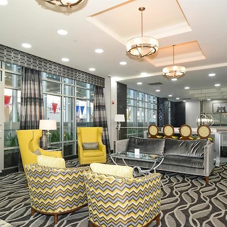 Best Western Plus Laguardia Airport Hotel Queens Нью-Йорк Экстерьер фото